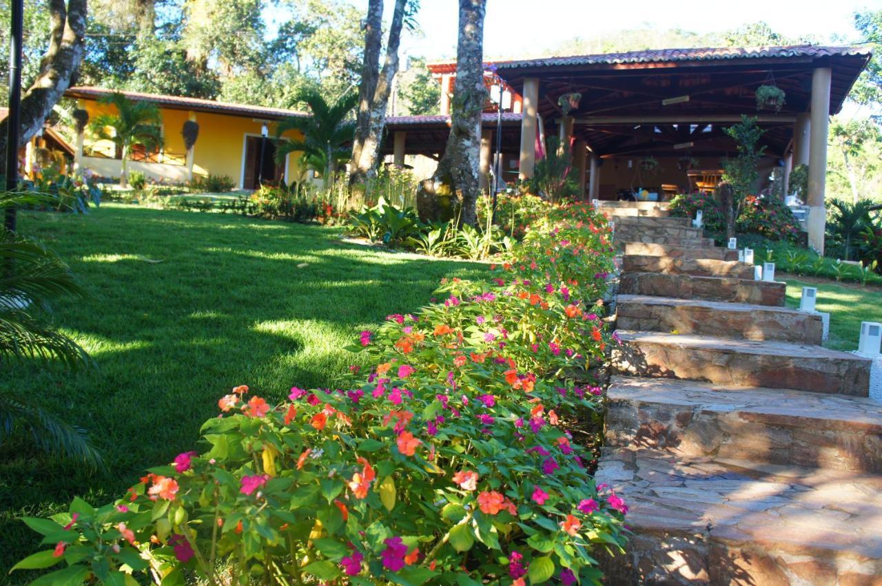 Hotel Cantinho Das Flores Guaramiranga Exterior photo